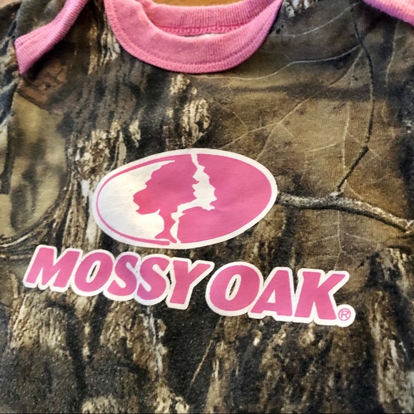 *Sold on Facebook* 18M Onseie Lot of 3 💕 - Picture 8 of 8